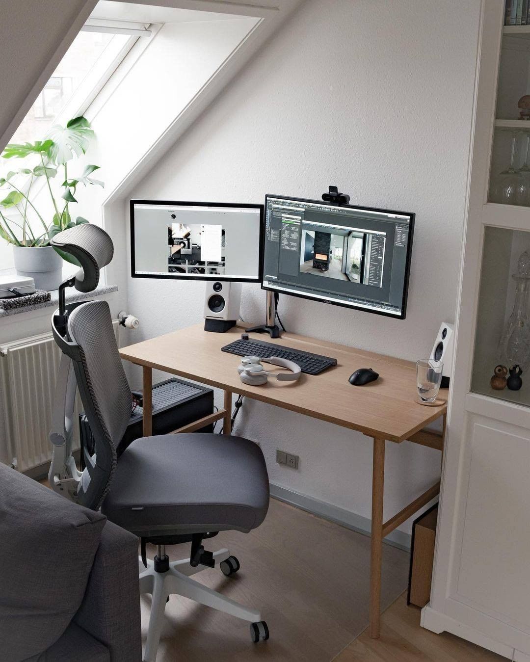 Incredible Modern Desk Setups That Took Over Reddit Minimal Desk Setups