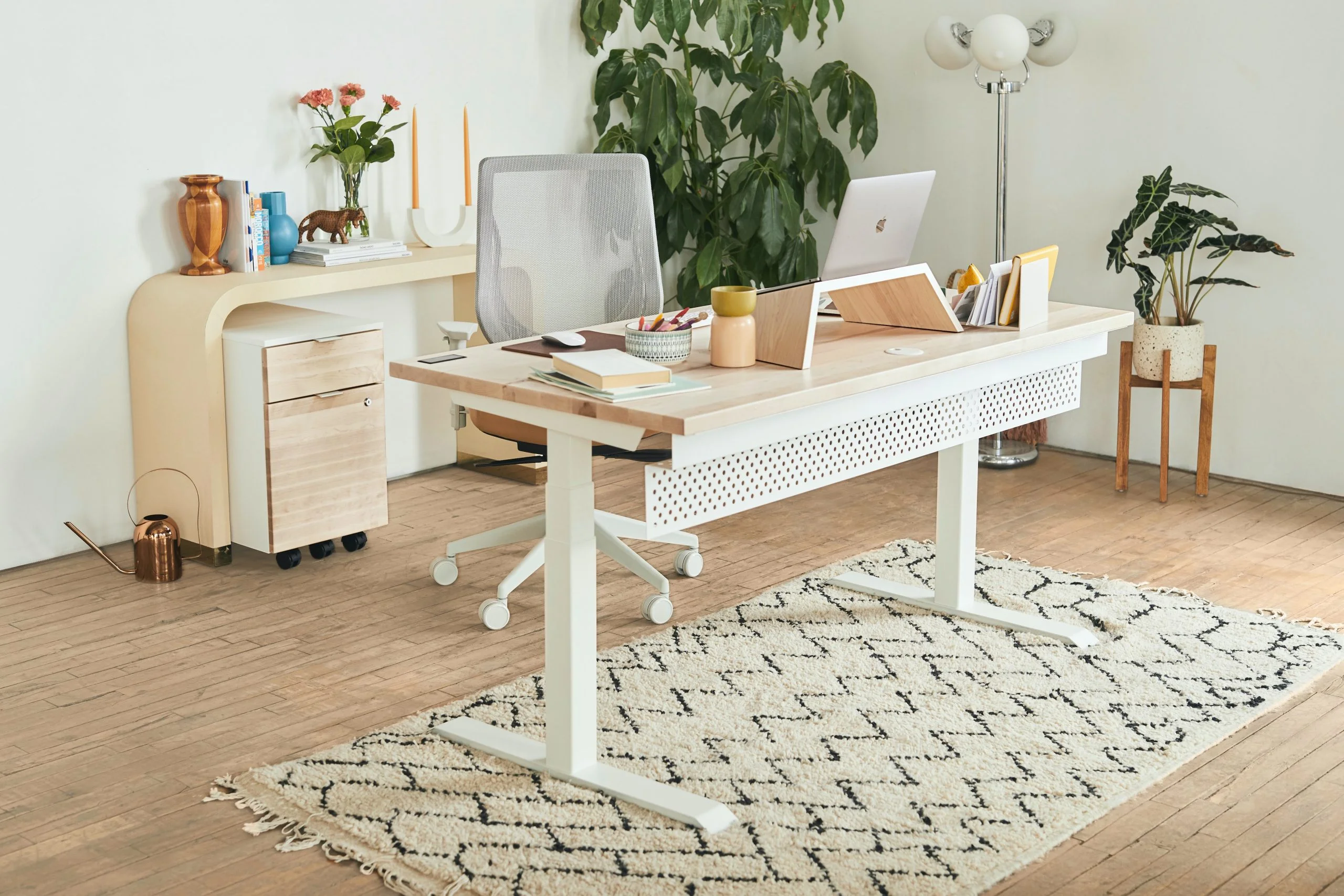 TUTORIAL  How to Use My Standing Desk Correctly - ergonofis